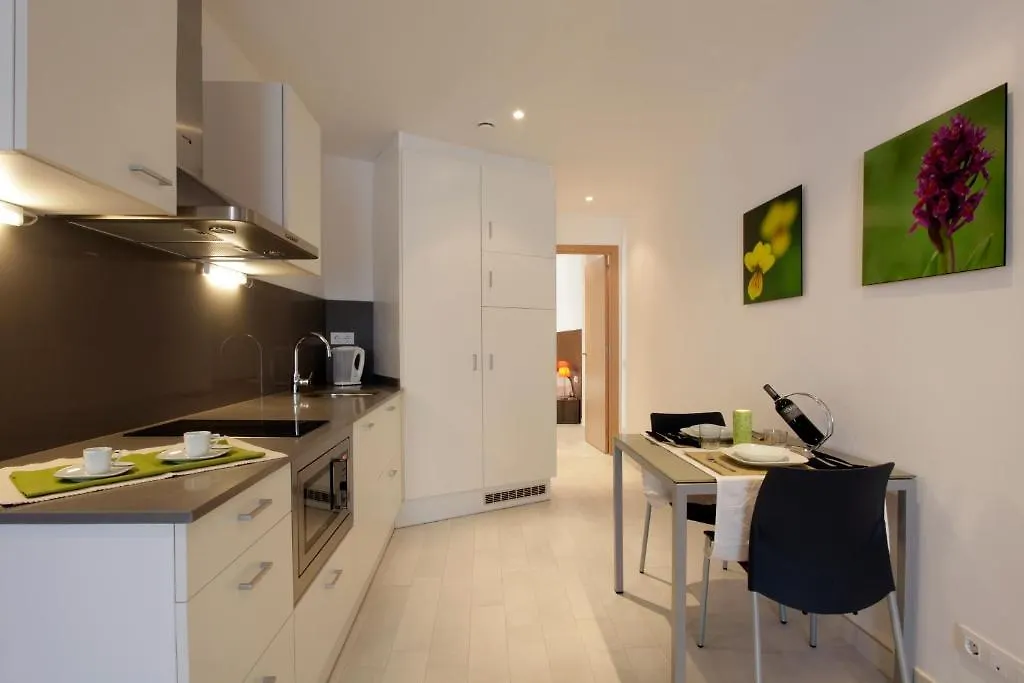 Fisa Rentals Les Corts Apartments Barcelona