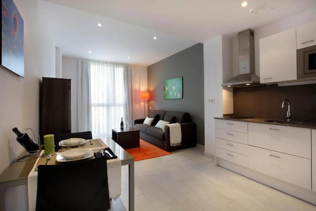 Fisa Rentals Les Corts Apartments Barcelona
