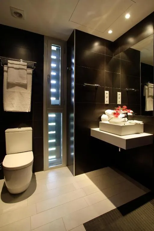 Fisa Rentals Les Corts Apartments Barcelona