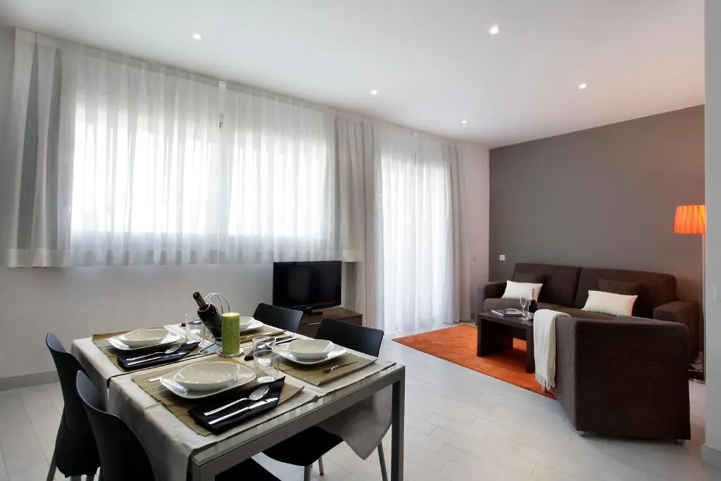 Fisa Rentals Les Corts Apartments Barcelona Hiszpania