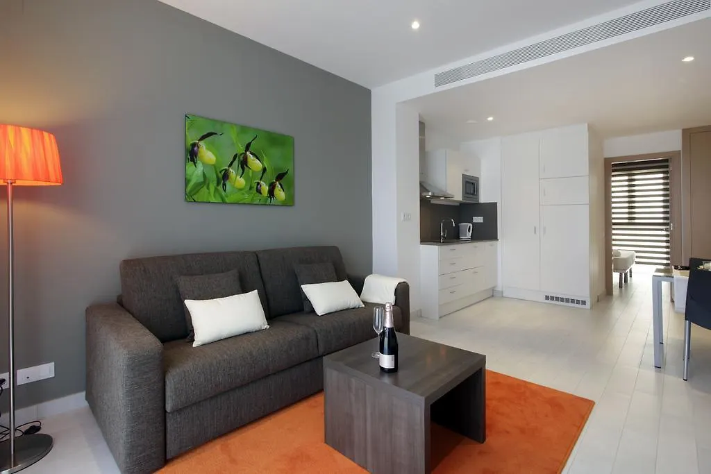 Fisa Rentals Les Corts Apartments Barcelona